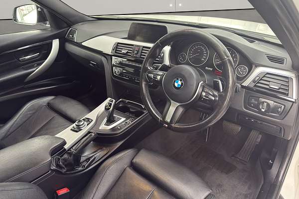 2015 BMW 320i M SPORT