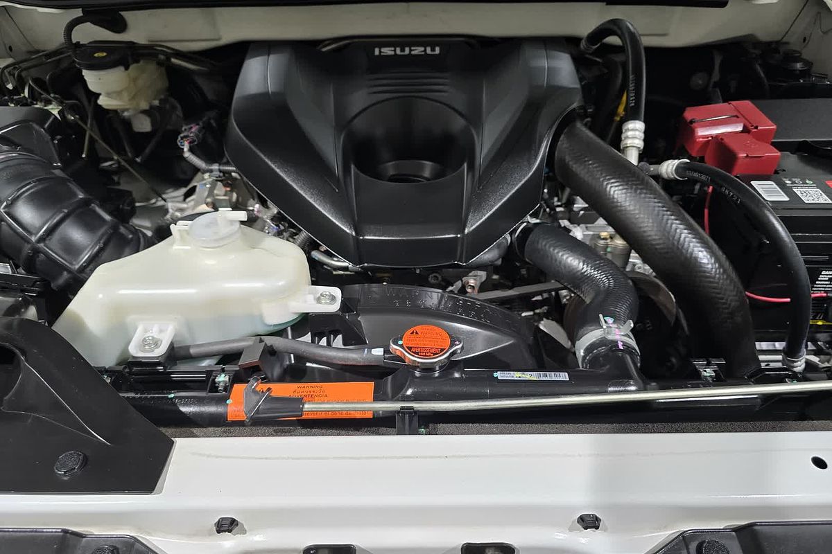 2021 Isuzu MU-X LS-M