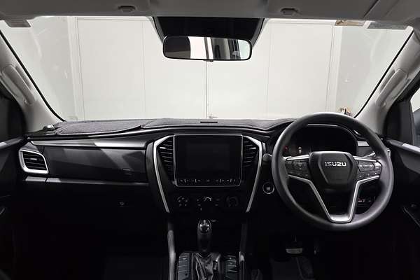 2021 Isuzu MU-X LS-M