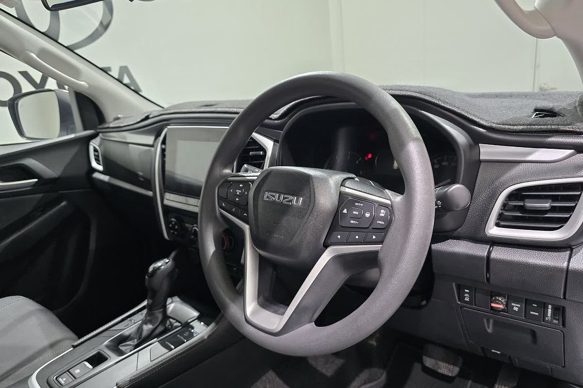 2021 Isuzu MU-X LS-M