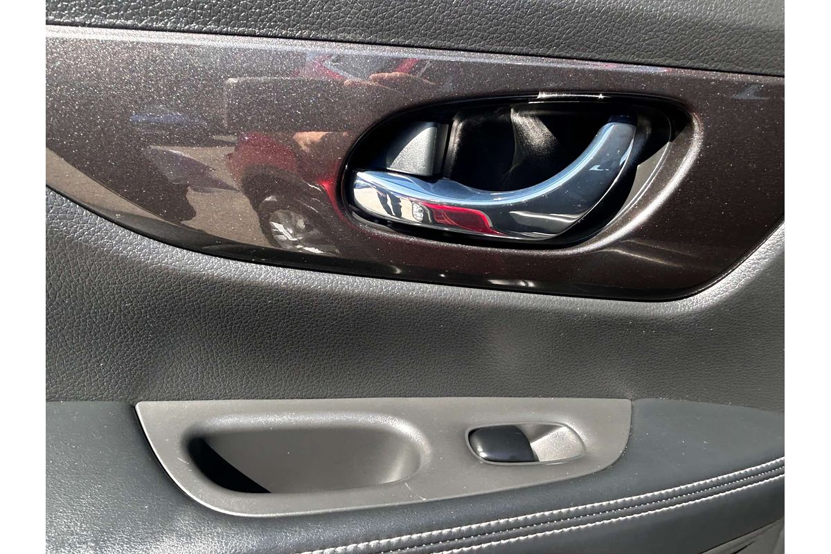 2018 Nissan X-TRAIL ST-L T32 Series II