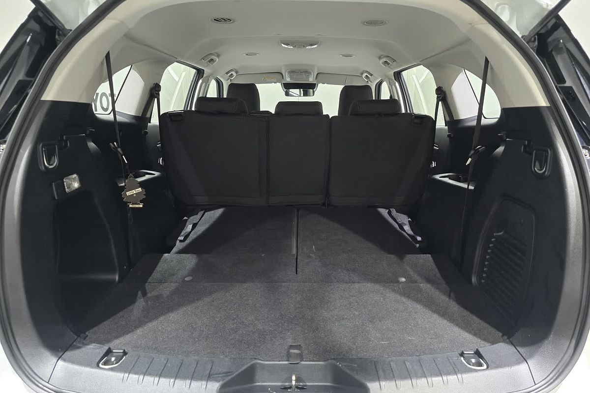 2021 Isuzu MU-X LS-M