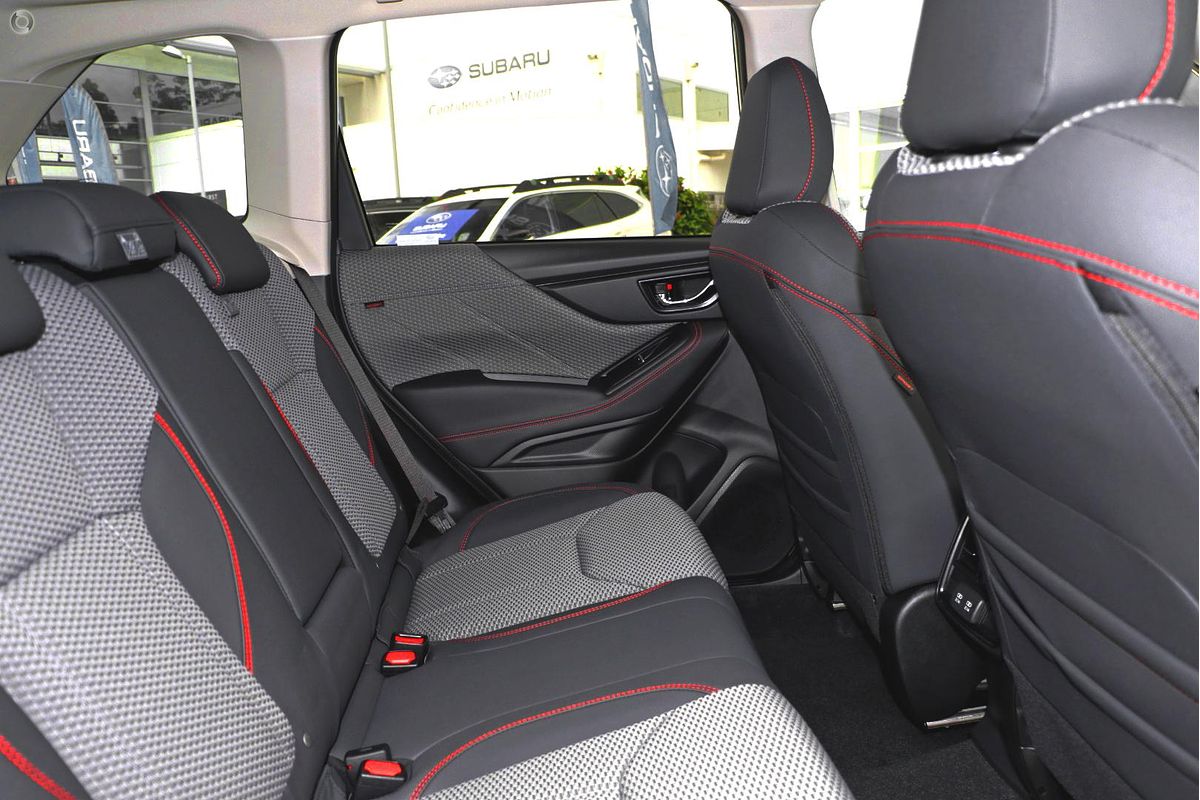 2025 Subaru Forester 2.5i Sport S5