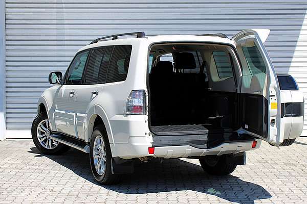 2016 Mitsubishi Pajero GLX NX