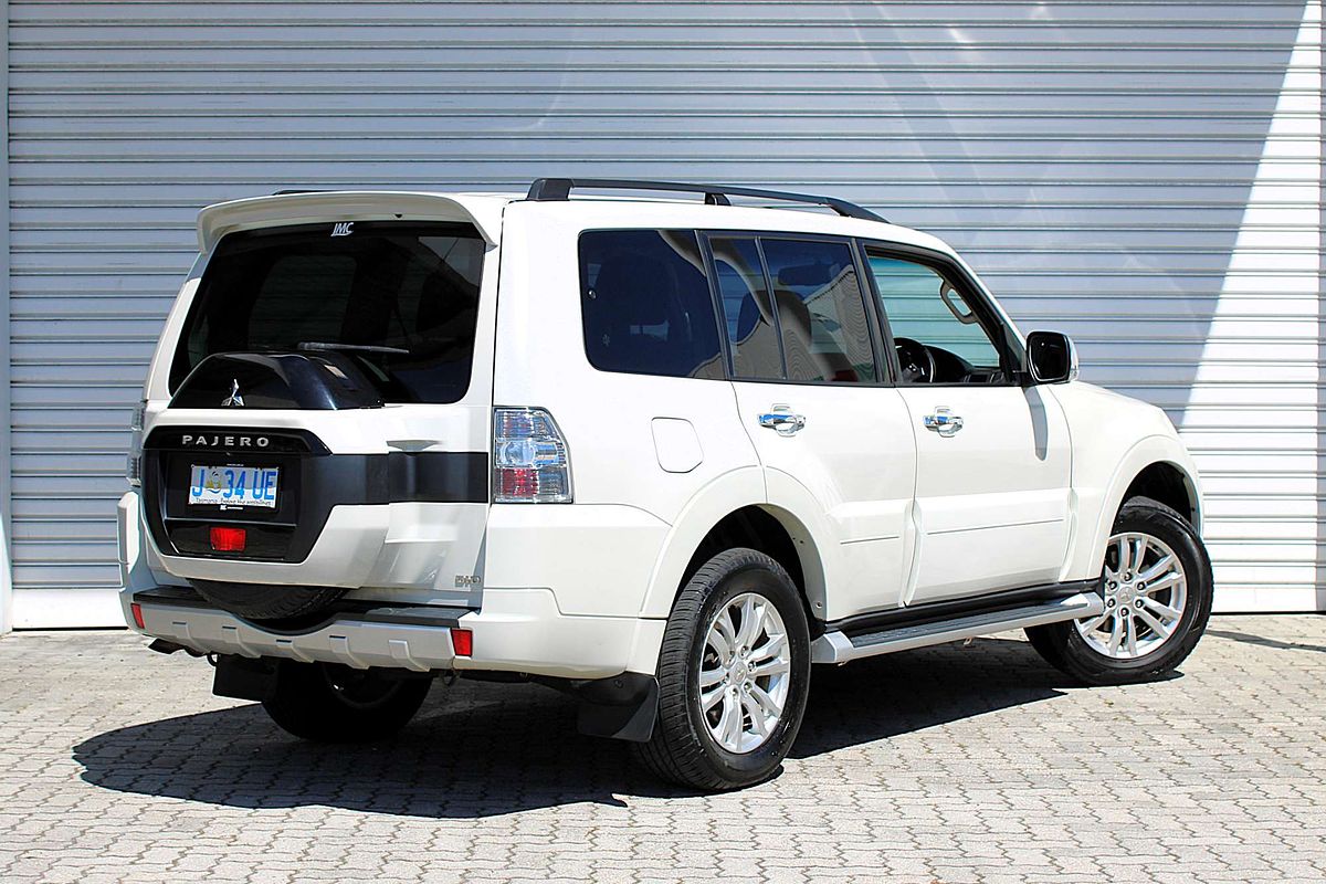 2016 Mitsubishi Pajero GLX NX