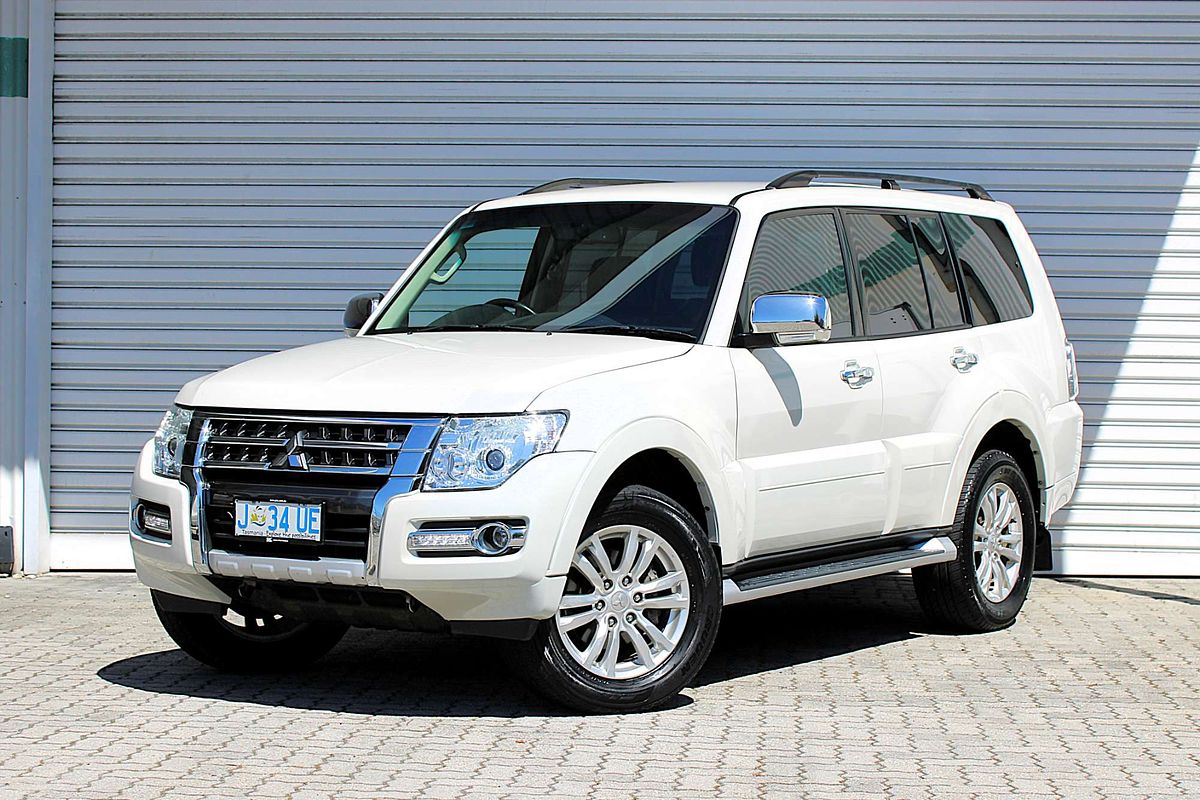 2016 Mitsubishi Pajero GLX NX