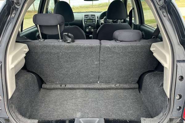 2015 Nissan Micra ST K13