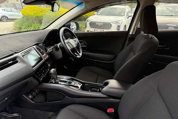 2016 Honda HR-V VTi-S