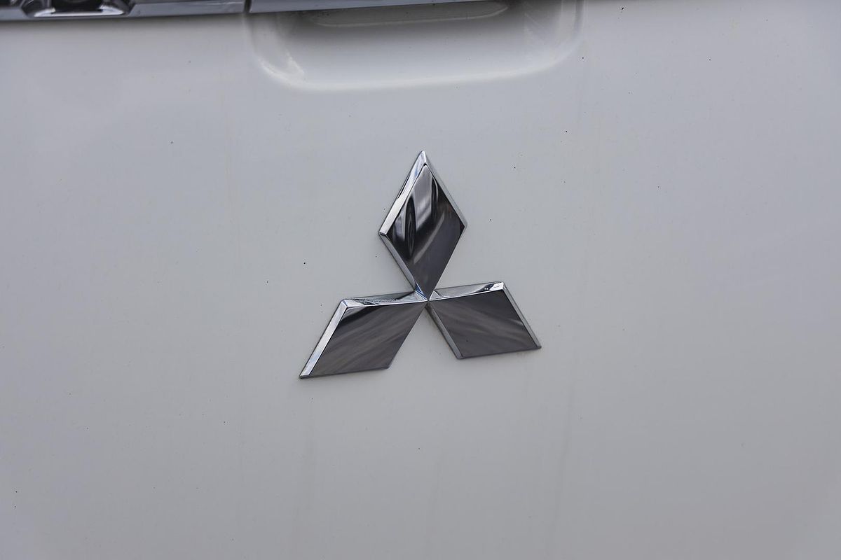 2019 Mitsubishi Triton GLS MR 4X4