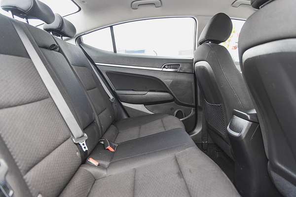 2019 Hyundai Elantra Go AD.2