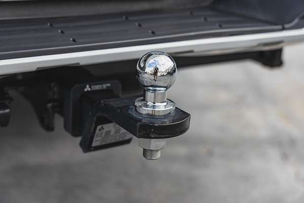 2019 Mitsubishi Triton GLS MR 4X4