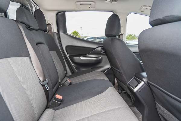 2019 Mitsubishi Triton GLS MR 4X4