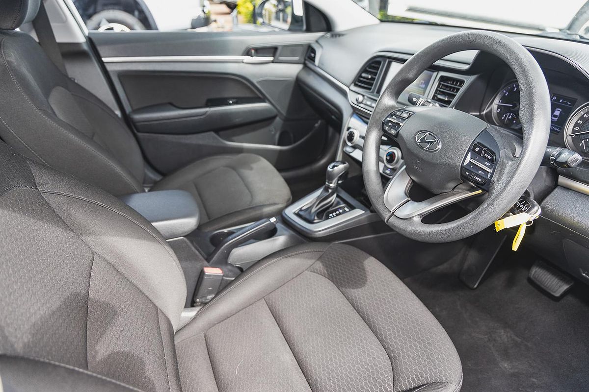 2019 Hyundai Elantra Go AD.2