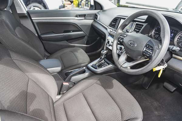 2019 Hyundai Elantra Go AD.2