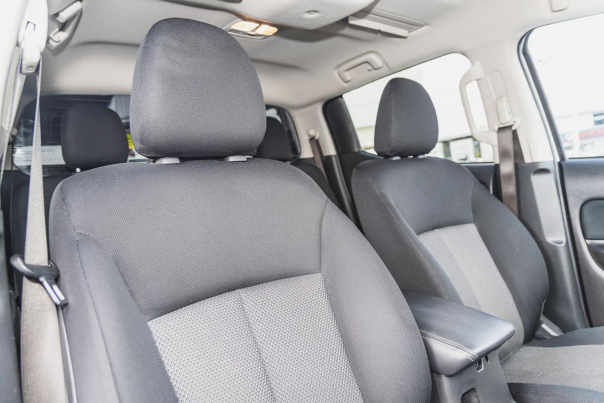 2019 Mitsubishi Triton GLS MR 4X4