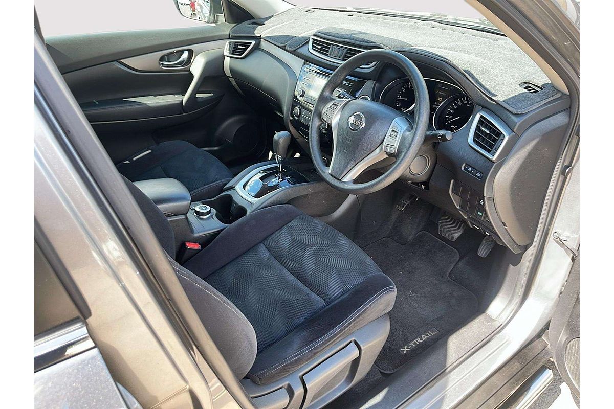 2014 Nissan X-TRAIL ST T32