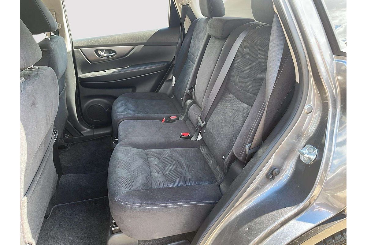 2014 Nissan X-TRAIL ST T32