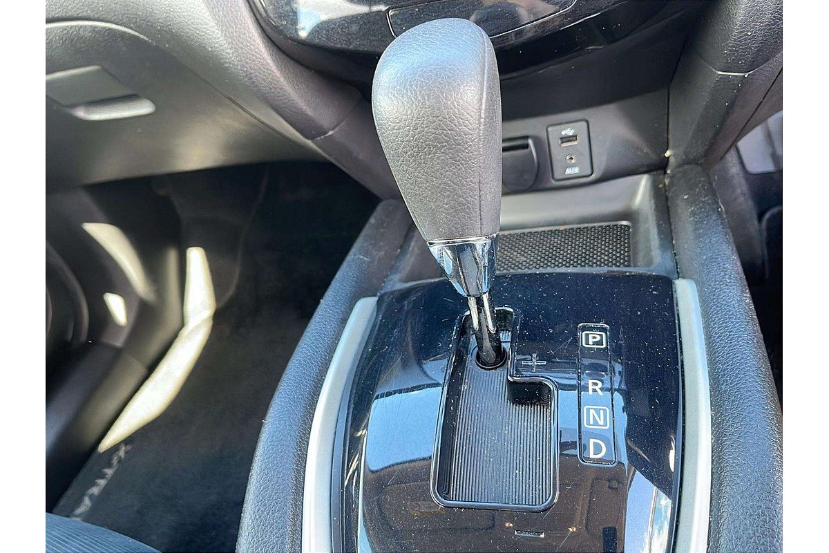 2014 Nissan X-TRAIL ST T32