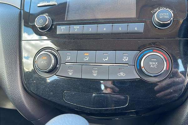 2014 Nissan X-TRAIL ST T32