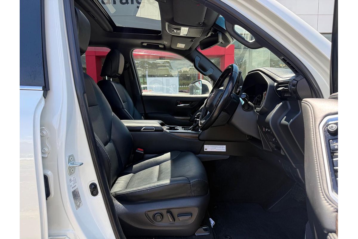 2021 Toyota Landcruiser VX FJA300R