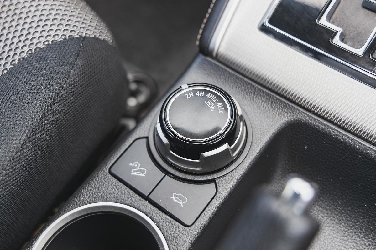 2019 Mitsubishi Triton GLS MR 4X4