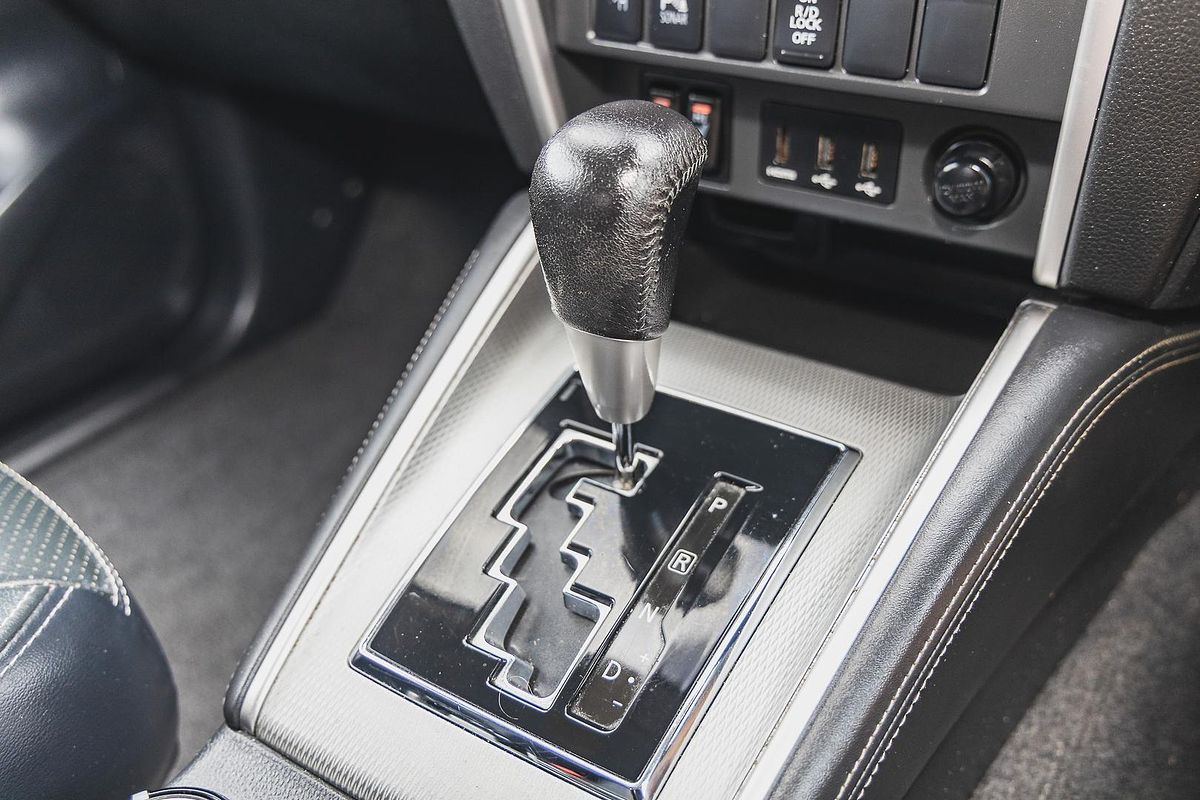 2020 Mitsubishi Triton GLS Premium MR 4X4