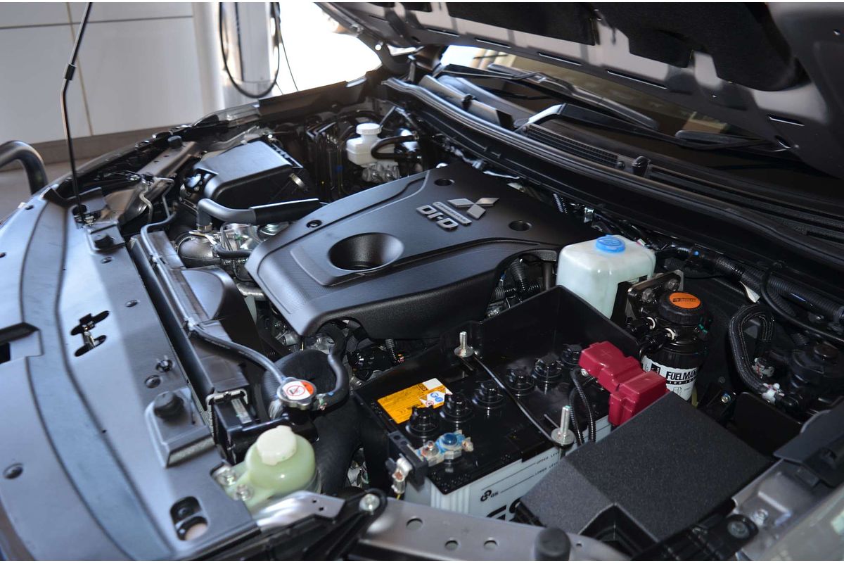 2024 Mitsubishi Pajero Sport GLX QG