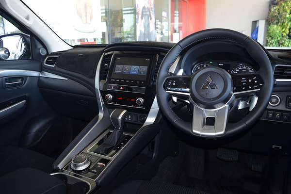 2024 Mitsubishi Pajero Sport GLX QG