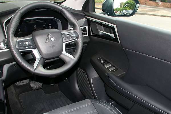 2025 Mitsubishi Outlander Aspire ZM