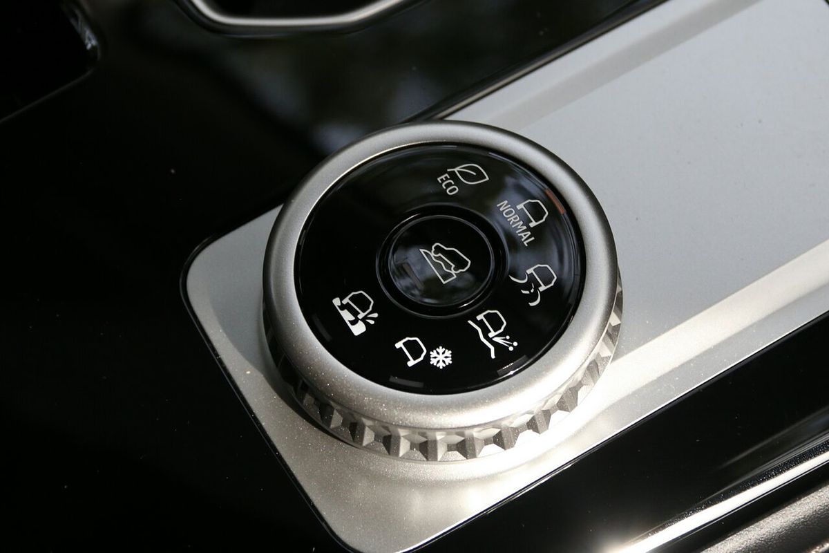 2025 Mitsubishi Outlander Aspire ZM