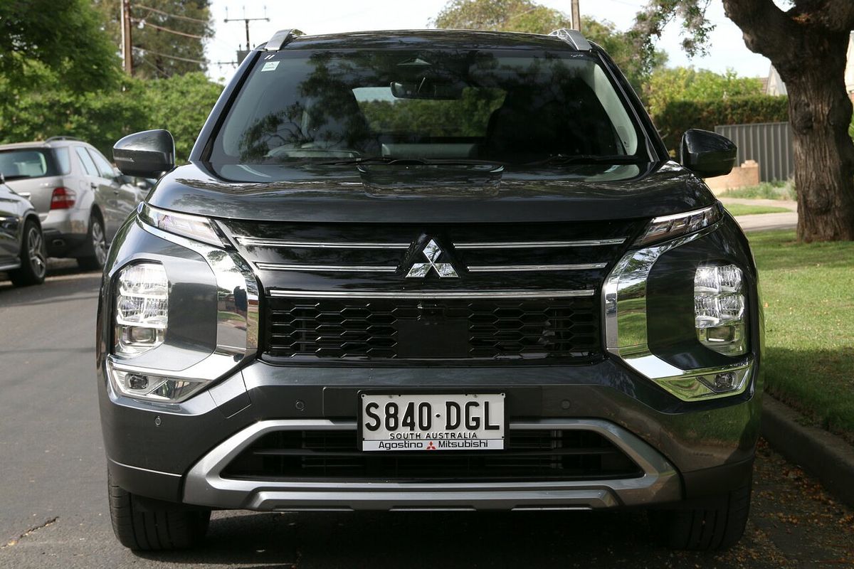 2025 Mitsubishi Outlander Aspire ZM