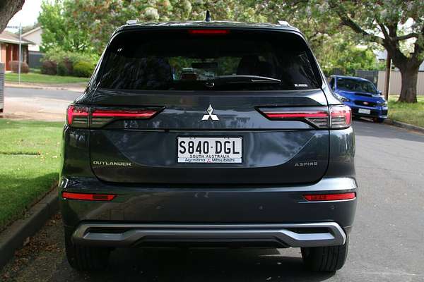 2025 Mitsubishi Outlander Aspire ZM