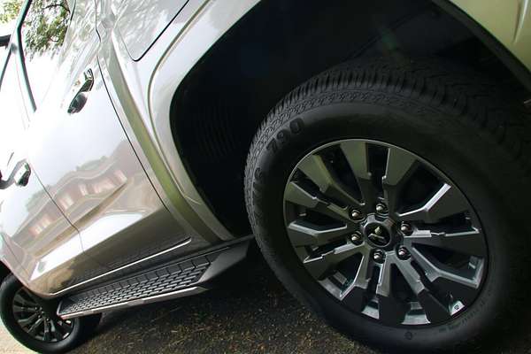 2024 Mitsubishi Triton GLS MV 4X4
