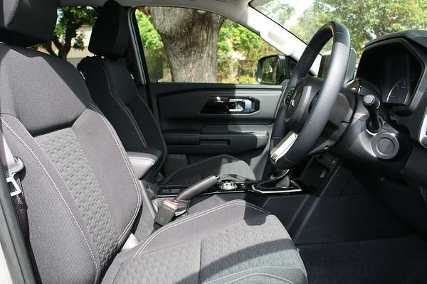 2024 Mitsubishi Triton GLS MV 4X4