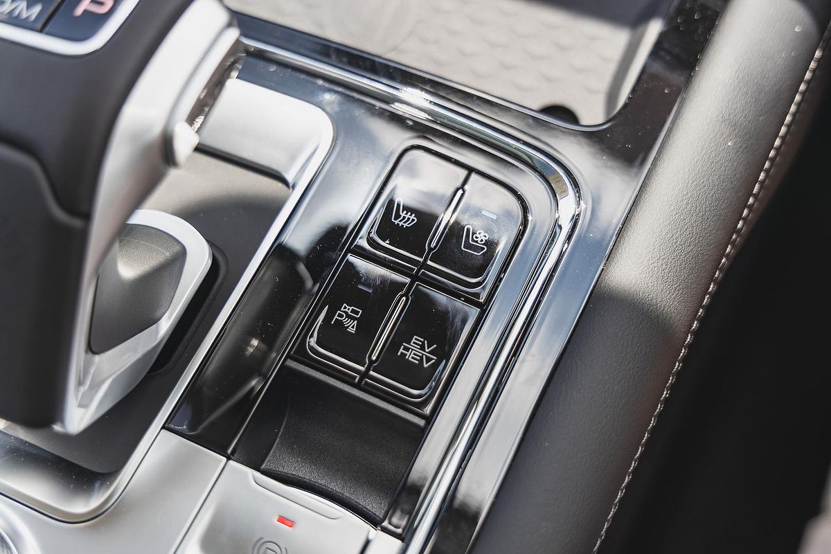 2025 GWM Cannon Alpha Ultra PHEV P05 4X4