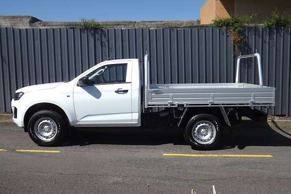 2025 Isuzu D-MAX SX High Ride Rear Wheel Drive