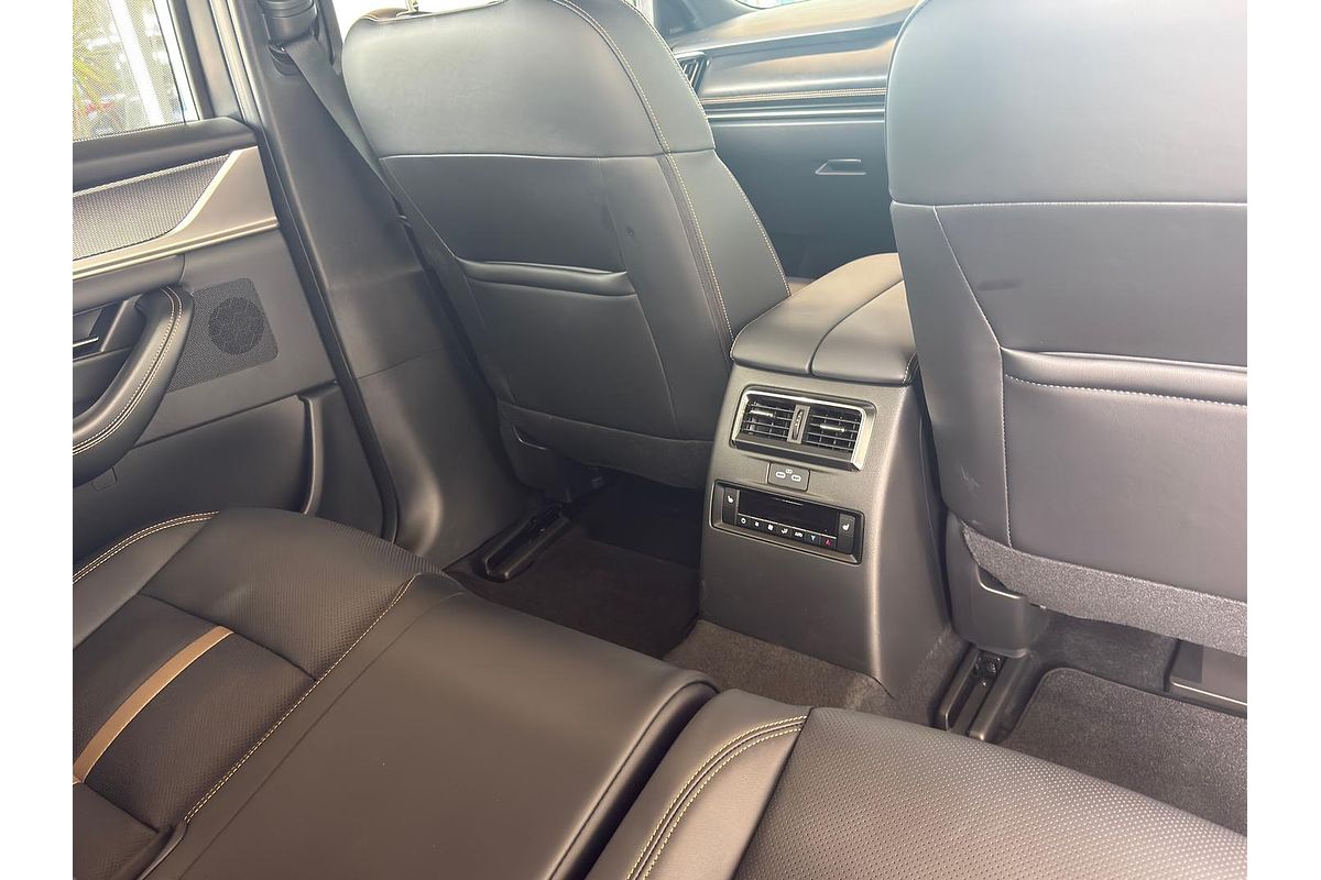 2025 Mazda CX-70 G50e Azami KJ