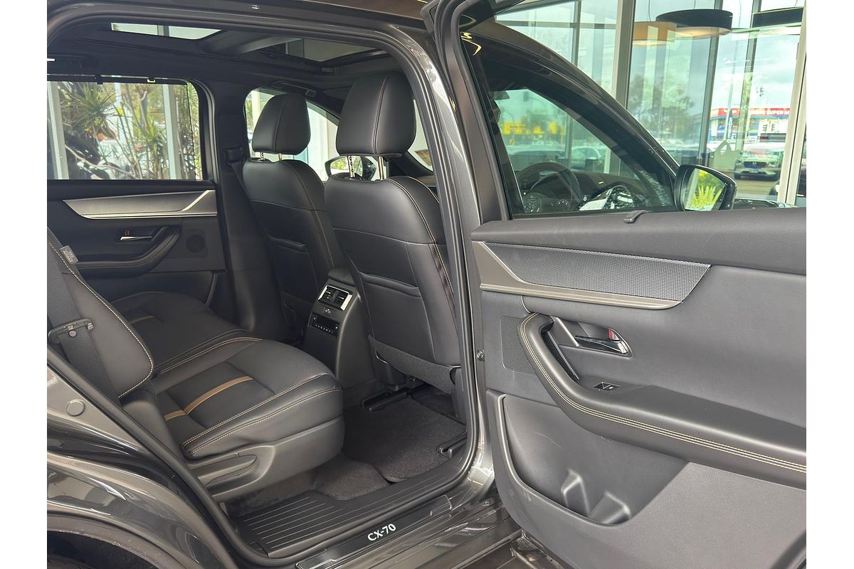 2025 Mazda CX-70 G50e Azami KJ