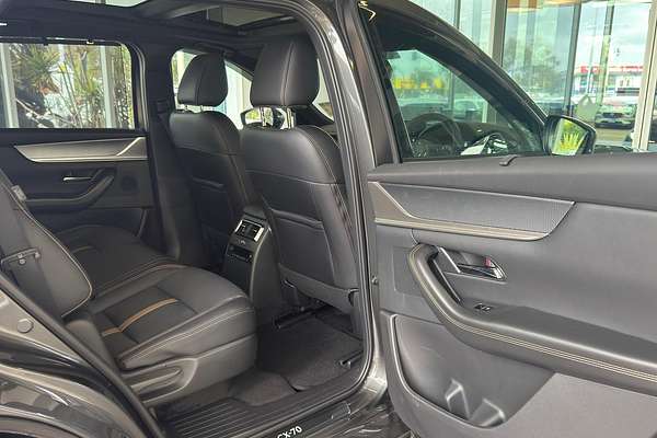 2025 Mazda CX-70 G50e Azami KJ