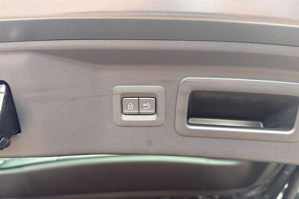 2025 Mazda CX-70 G50e Azami KJ