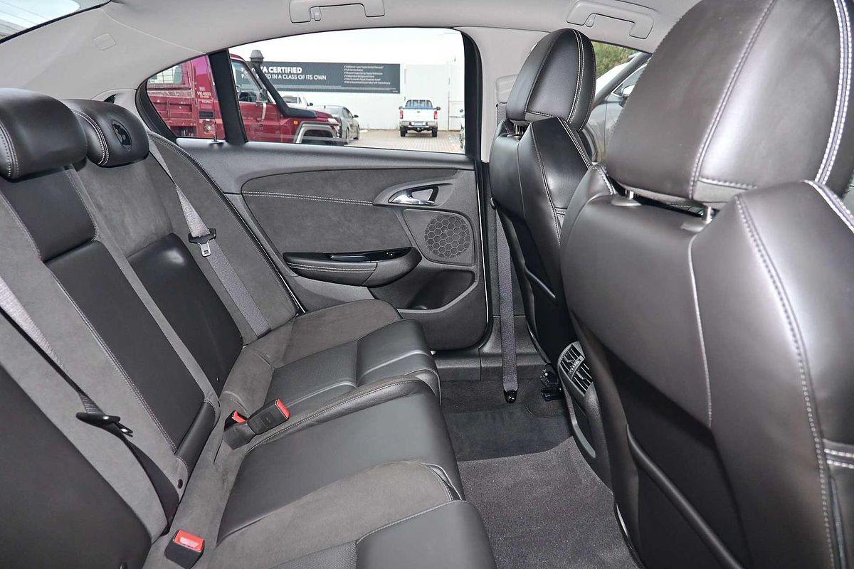 2016 HSV SENATOR SIGNATURE GEN F2