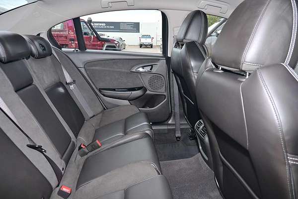 2016 HSV SENATOR SIGNATURE GEN F2