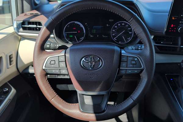 2022 Toyota SIENNA Platinum