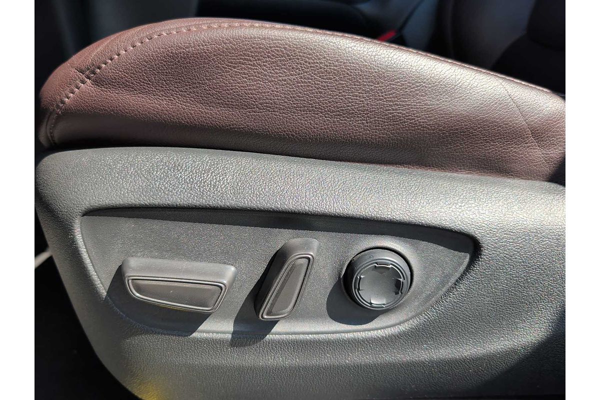 2022 Toyota SIENNA Platinum