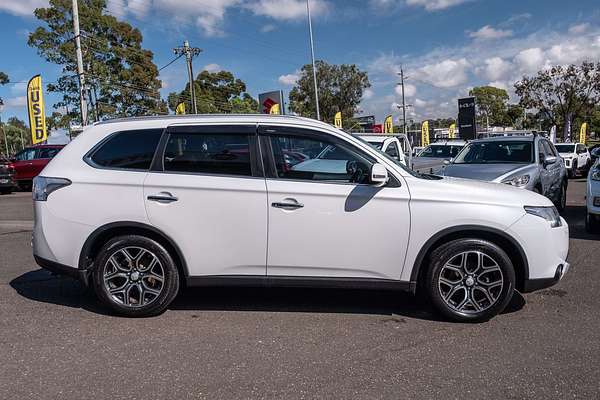 2014 Mitsubishi Outlander Aspire ZJ