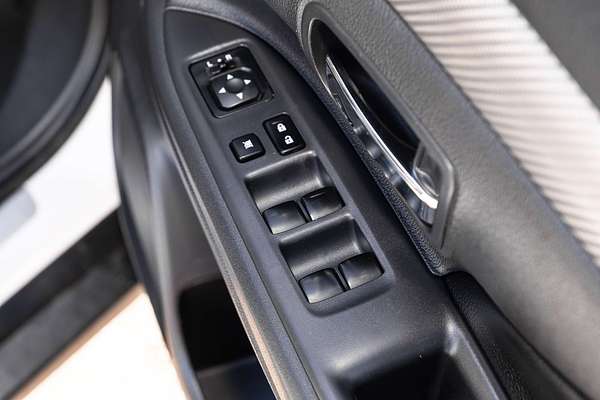 2014 Mitsubishi Outlander Aspire ZJ