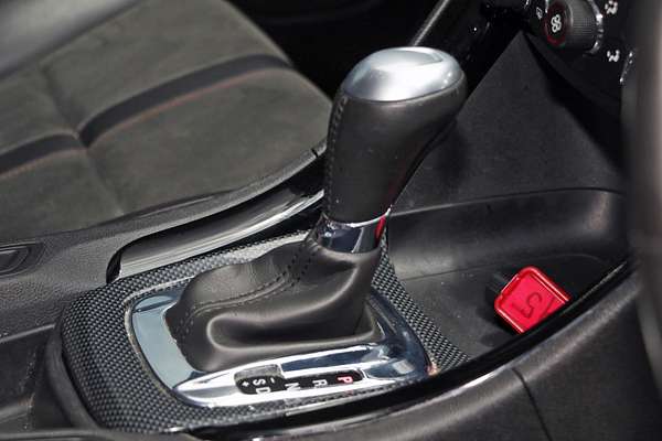 2016 Holden Commodore SV6 Black VF Series II