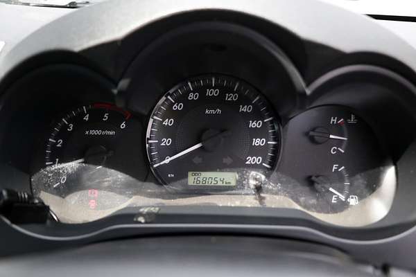 2012 Toyota Hilux SR KUN26R 4X4