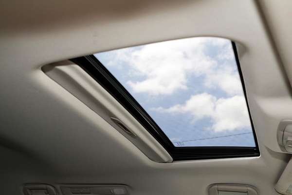 2022 Nissan Patrol Ti-L Y62