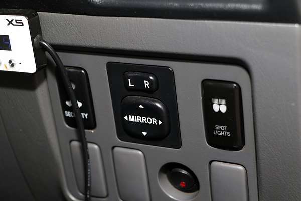 2012 Toyota Hilux SR KUN26R 4X4